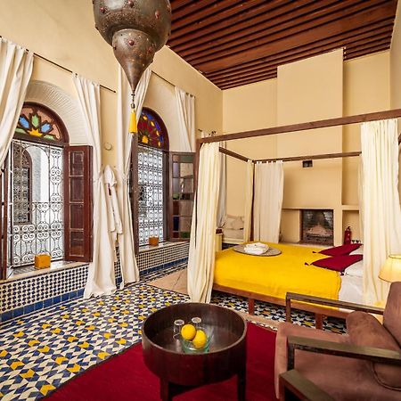 Riad Tizwa Фес Екстериор снимка