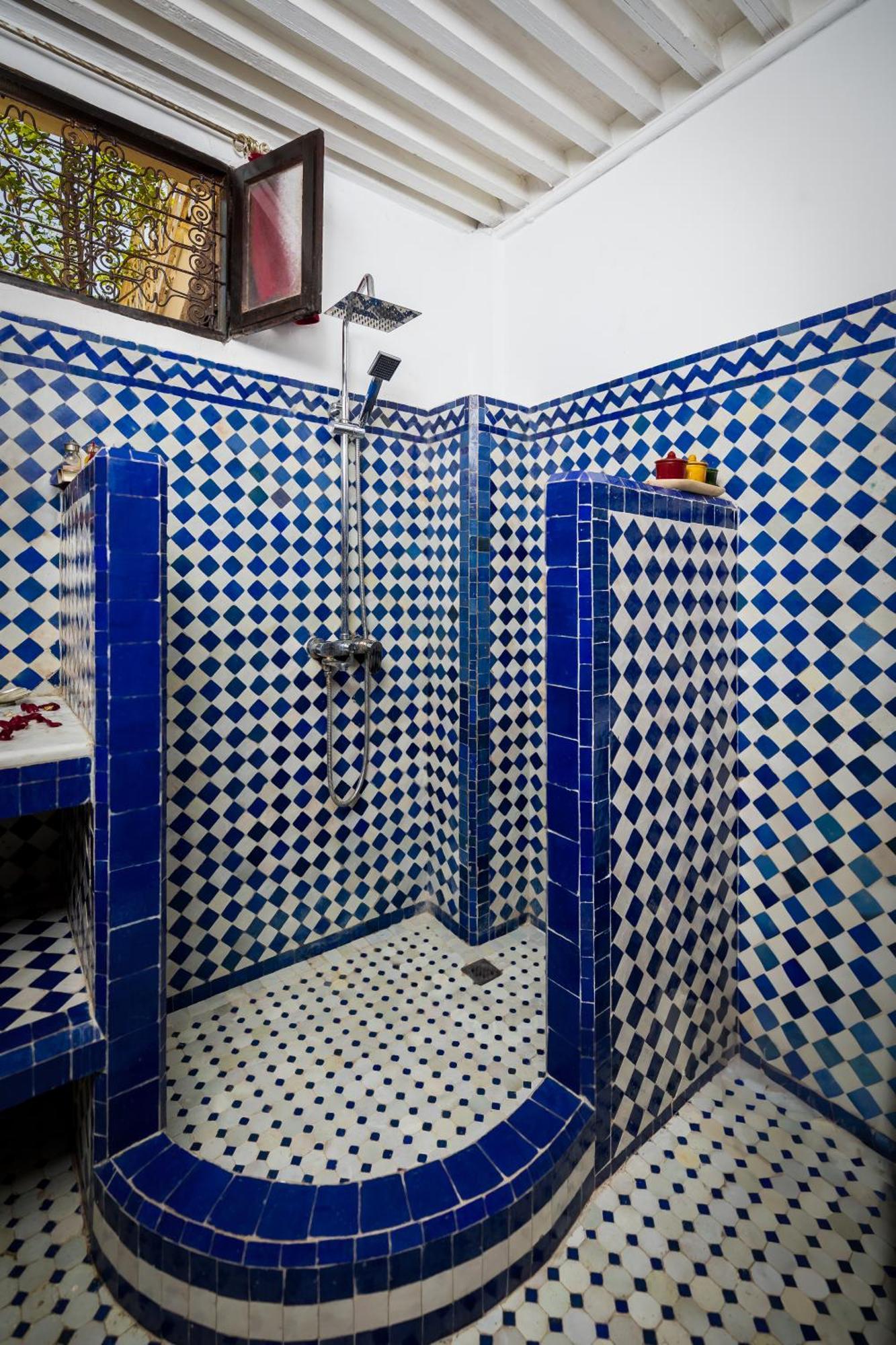 Riad Tizwa Фес Екстериор снимка