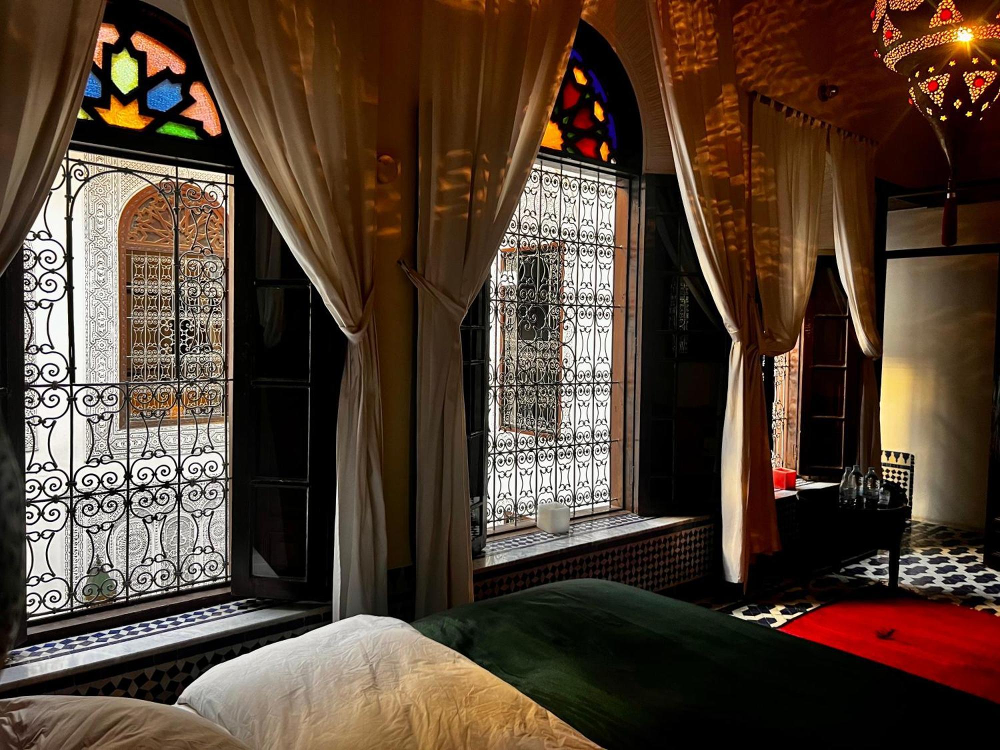 Riad Tizwa Фес Екстериор снимка